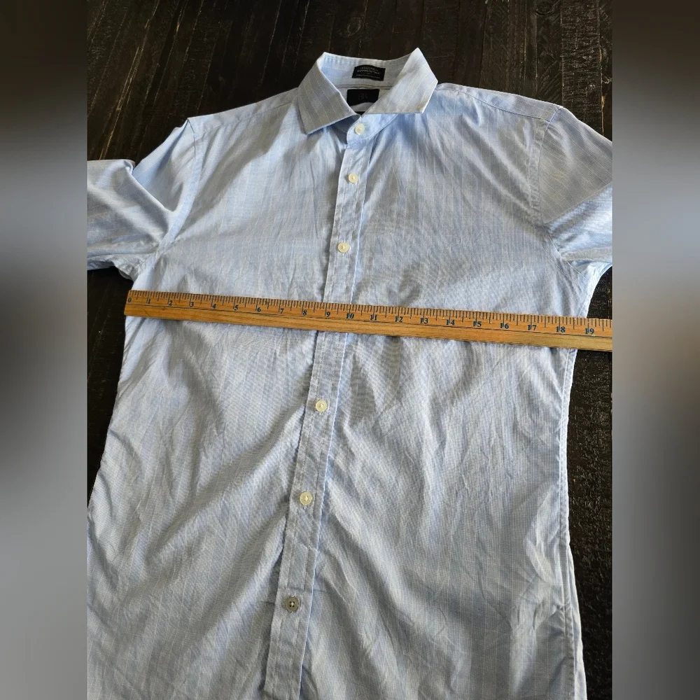 Banana Republic Men’s Blue Slim Fit Dress Shirt 100% Cotton Size S